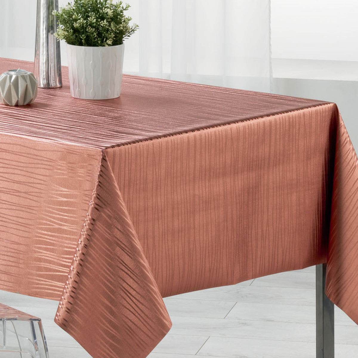 Metallise Wavy pink - voksdug, 140 x 240 cm