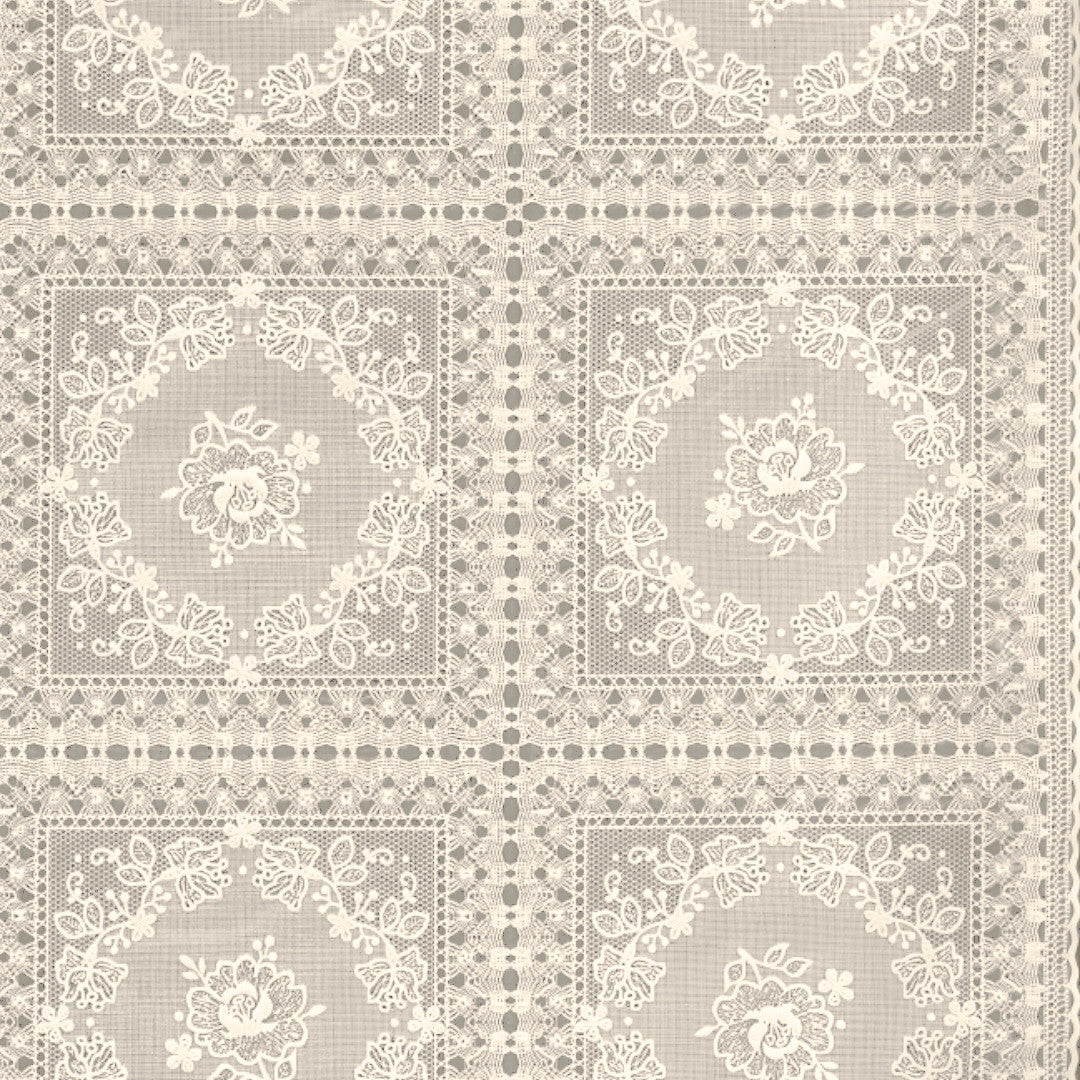 Camille Lace – Klassisk creme blondevoksdug, mønster