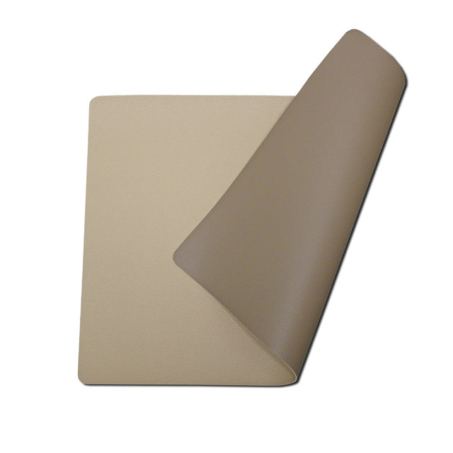 Moon dækkeserviet i kunstlæder – Beige/Sand – 30 x 43 cm