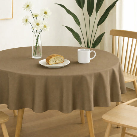 Nelson, ensfarvet rund stofdug Ø 180, Taupe, miljø