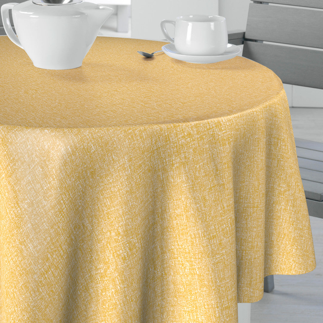 Nordfavn Fine Weave Mustard – Glat rund voksdug med diskret tekstiludtryk