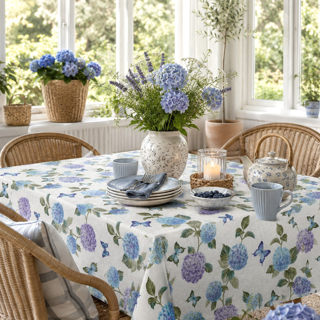 Nordfavn Hortensia Have Blå – Voksdug med sommerfugle, havestue