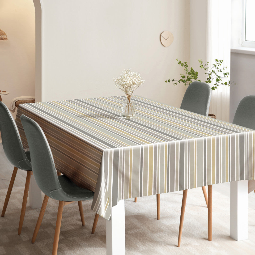 Nordic Stripe Beige – Stribet voksdug med let struktur, miljø