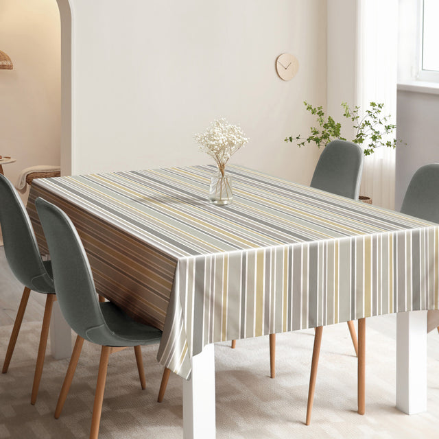 Nordic Stripe Beige – Stribet voksdug med let struktur, miljø