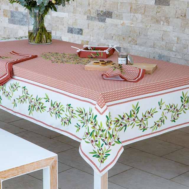Nyons Terracotta - Rektangulær akrylbelagt provencedug 150 x 250 cm, miljø