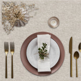 Oriel Beige - Ensfarvet voksdug med hørlook i lys beige