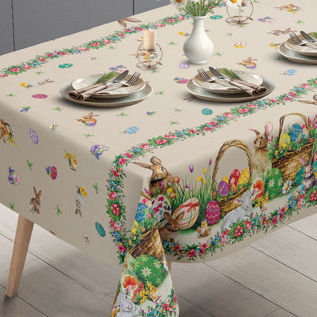 Påskelam Beige – Påskevoksdug med lam og påskeharer, miljø