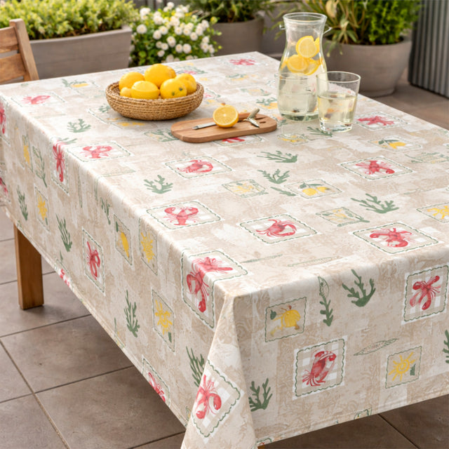 Riviera Patchwork – Voksdug med hummere og citroner, miljø