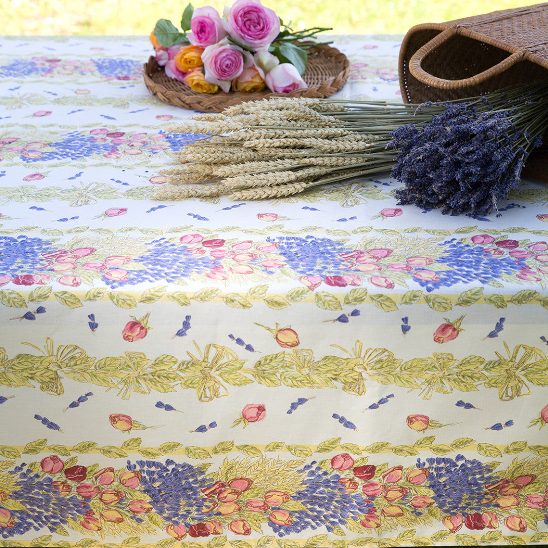 Rose Lavande - Rektangulær akrylbelagt provencedug 150 x 250 cm, nærbillede
