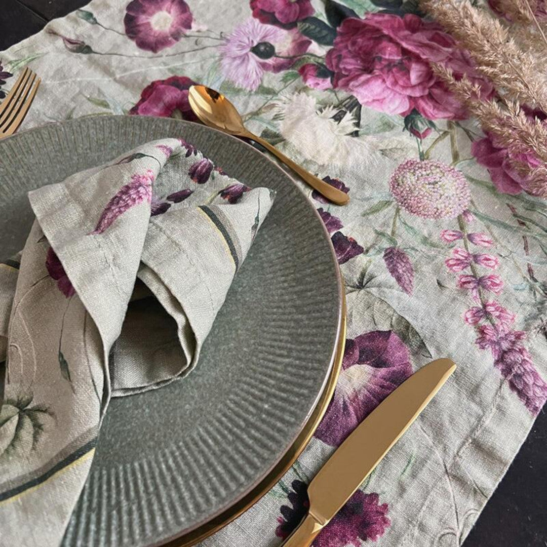 Bordløber i hør Blossom Garden – Jim Lyngvild, nærbillede 1
