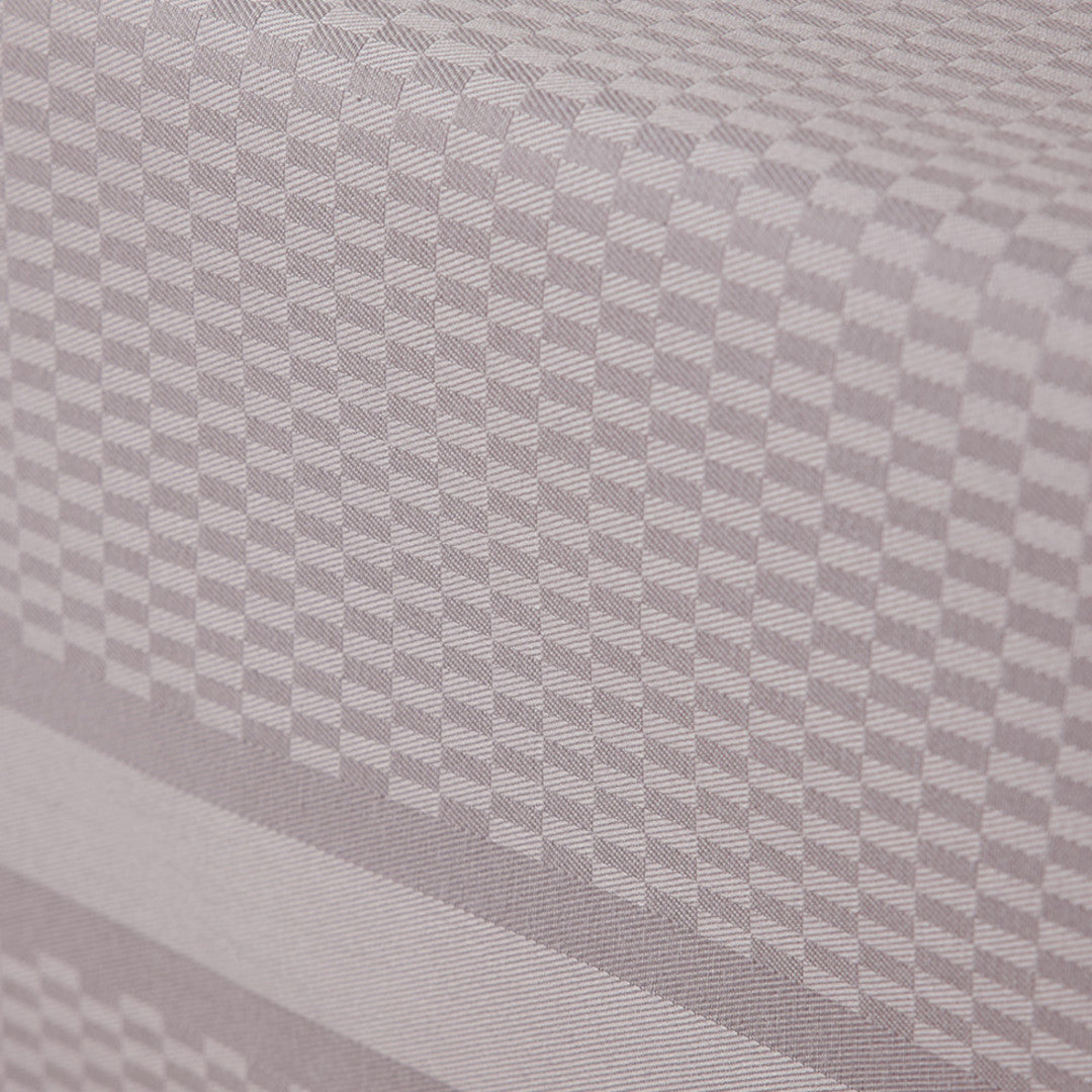 Compliments Damaskdug Tile, Ash Rose - 150 x 250 cm, nærbillede