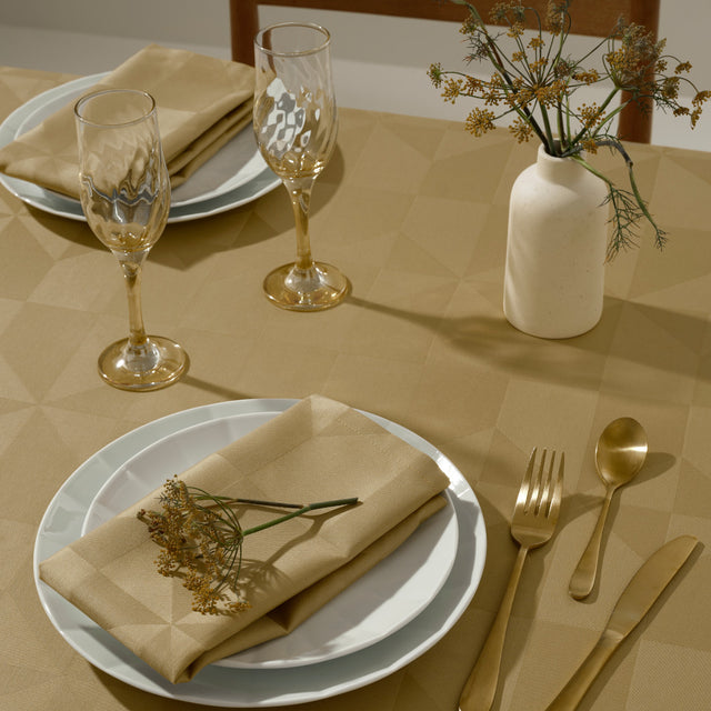 Compliments Wind Damaskdug, Brass - 150 x 250 cm, nærbillede