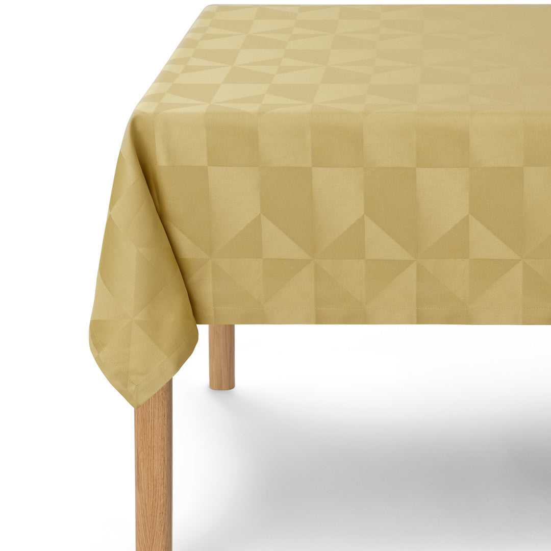 Compliments Wind Damaskdug, Brass - 150 x 350 cm