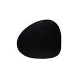 Dækkeserviet i genanvendt læder – Pebble Antracit 46 × 40 cm, model