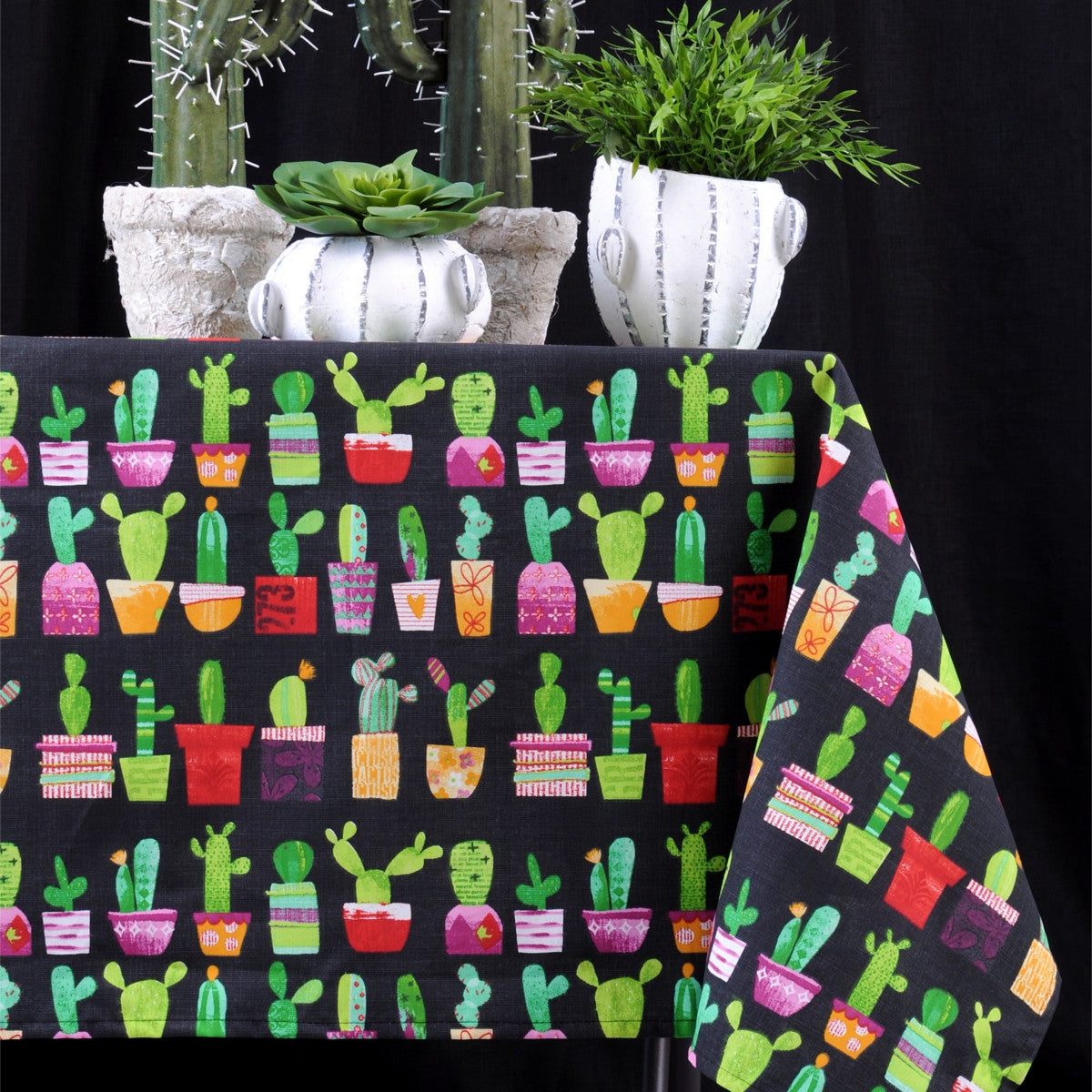 LÆNGDE: 2,2 meter - Gila antracit, Laura Lancelle akryldug - 155 cm bred