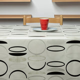 Grafisk Ro – Voksdug med grafiske cirkler, mønster