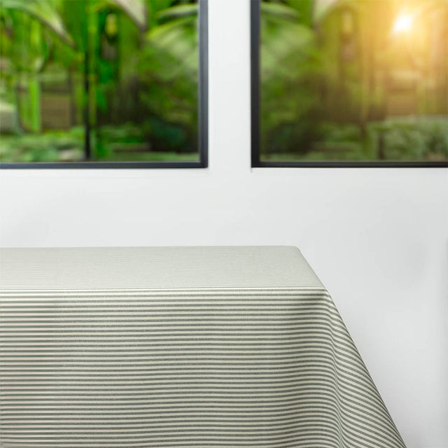 Klitmøller Hvid og grå – Stribet akryldug