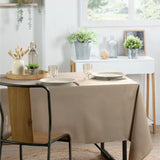 Nelson, ensfarvet rektangulær dug med anti-plet 145 x 240 cm - Hørfarvet