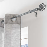 Patina Tropi Grå/Sølv – Justerbar Gardinstang 120–210 cm, ophæng