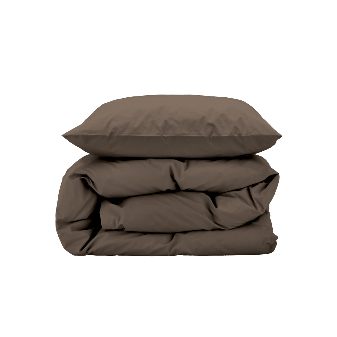 Södahl Organic Crisp sengetøj 140 x 220 cm – Taupe, model