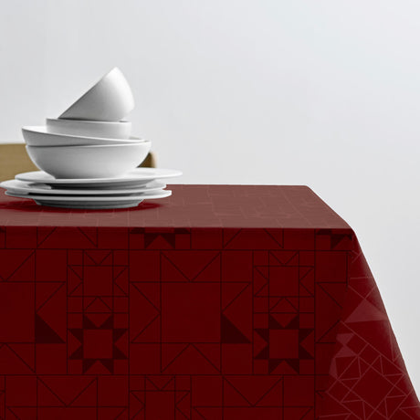 Södahl Star Damask Juledug Rød på bordet med elegant opstilling 140x270