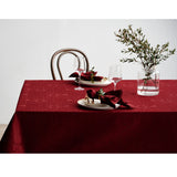 Södahl Star Damask Red - Klassisk Juledug - Damaskvævet akryldug med antiskrid, miljøbillede