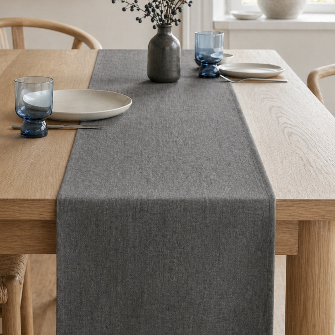 Structure Ash – Södahl akrylbordløber med antiskrid ca. 50x200 cm
